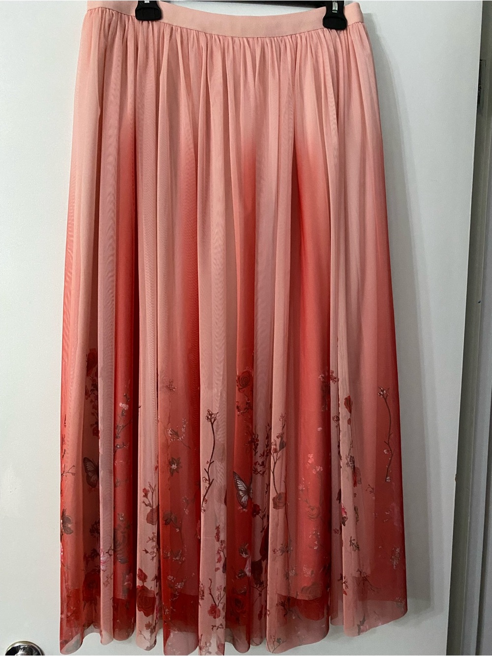Flowy Red and Pink Ombre Tulle Long Skirt